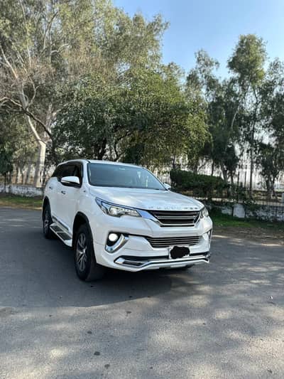 Toyota Fortuner V 2018