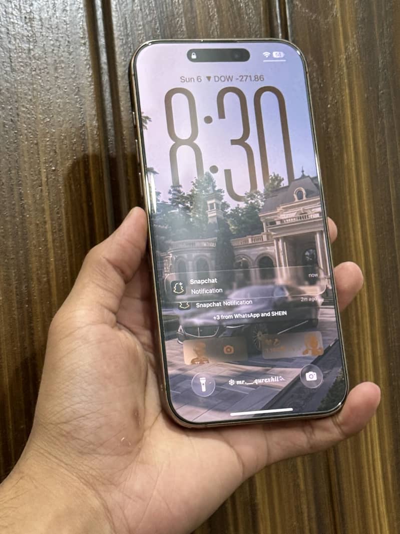 Apple iPhone 16 Pro Max 5