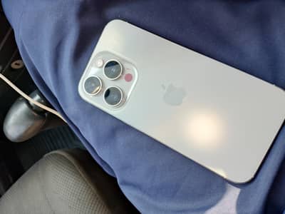 Apple iPhone 15 Pro jv