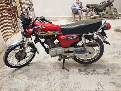 Honda Bike GC 125 for sale  only WhatsApp number/03/20/320/66/09/