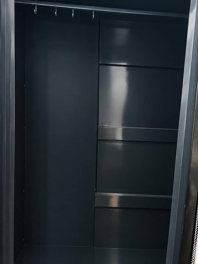Suit Case 1