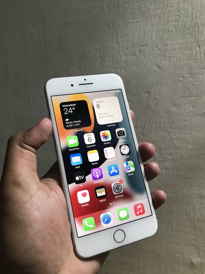 Apple iPhone 7 Plus 2