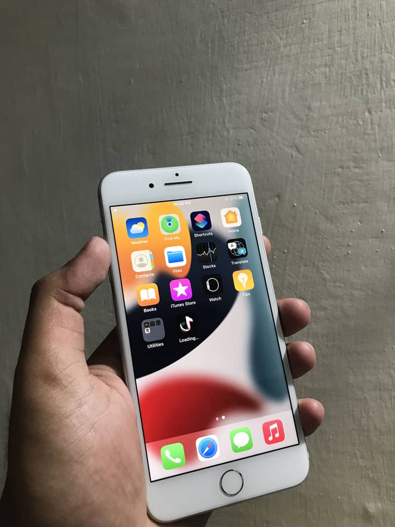 Apple iPhone 7 Plus 6
