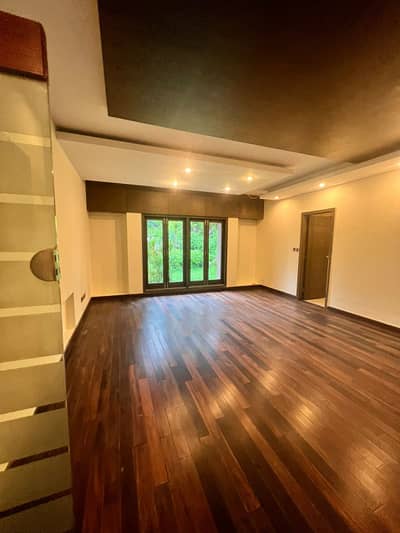 Gulberg Commercial property Available For Rent Garden Town