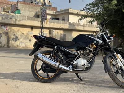 Yamaha ybr 125G 2024