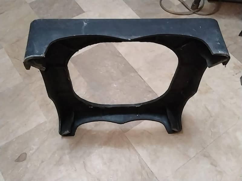 medium size fridge stand 1