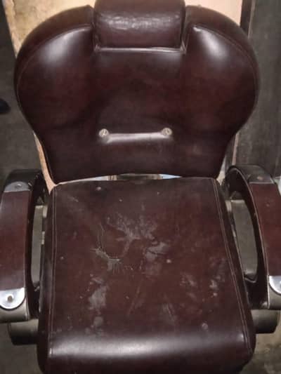 Saloon Ka Sman For Sale
