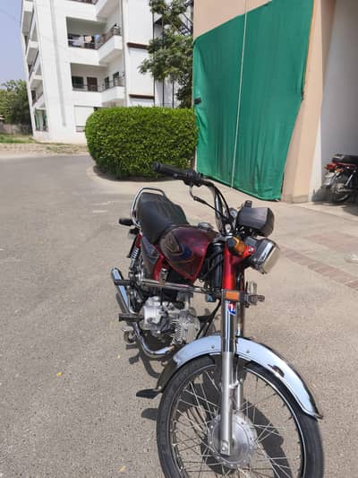 United 70cc