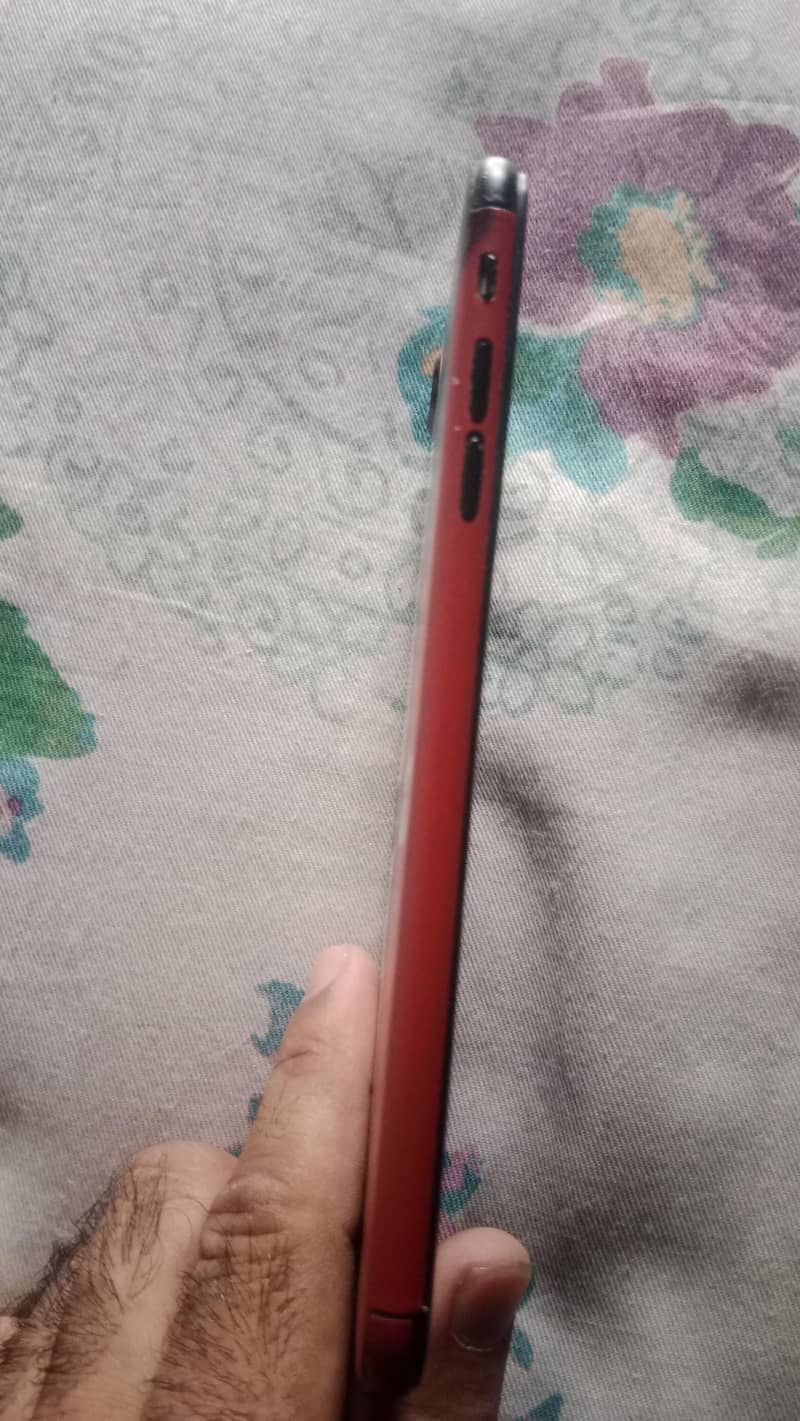Apple iPhone 7 Plus 2