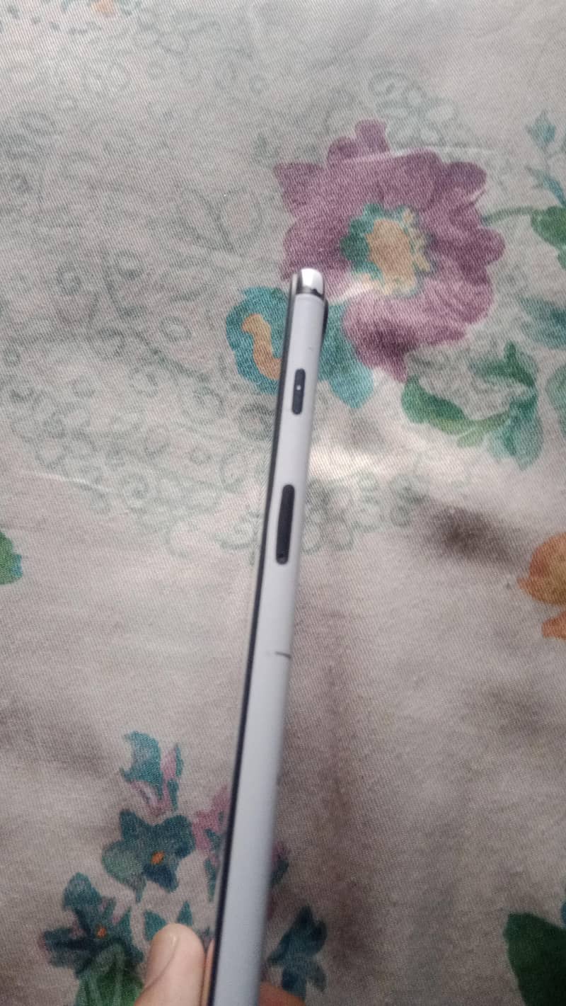 Apple iPhone 7 Plus 3