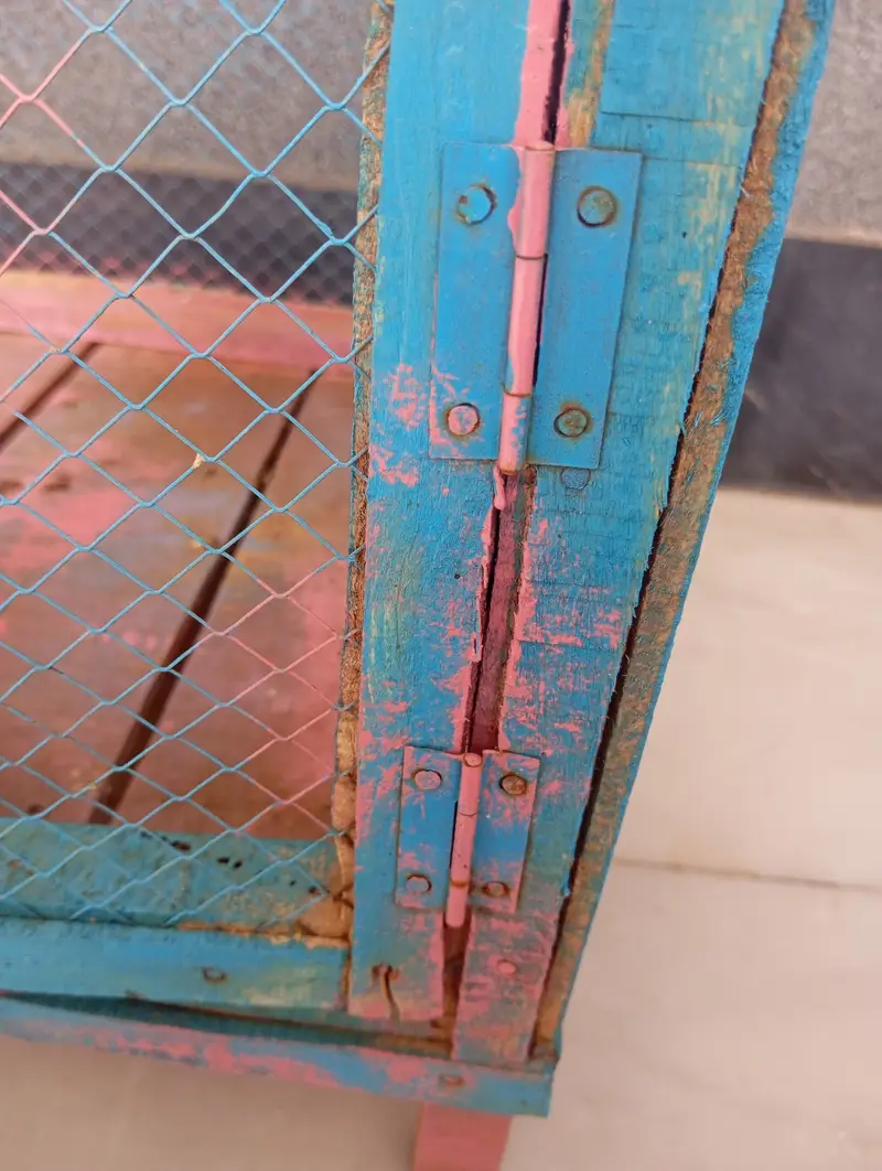 26" x 20" cage for sale. — photo 3