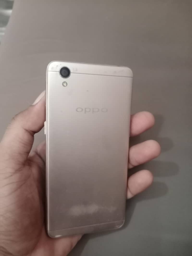 OPPO A37 1