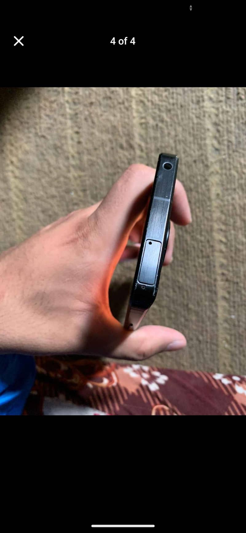 Sharp Aquos Sense7 4