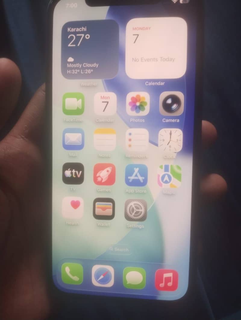 Apple iPhone 12 3