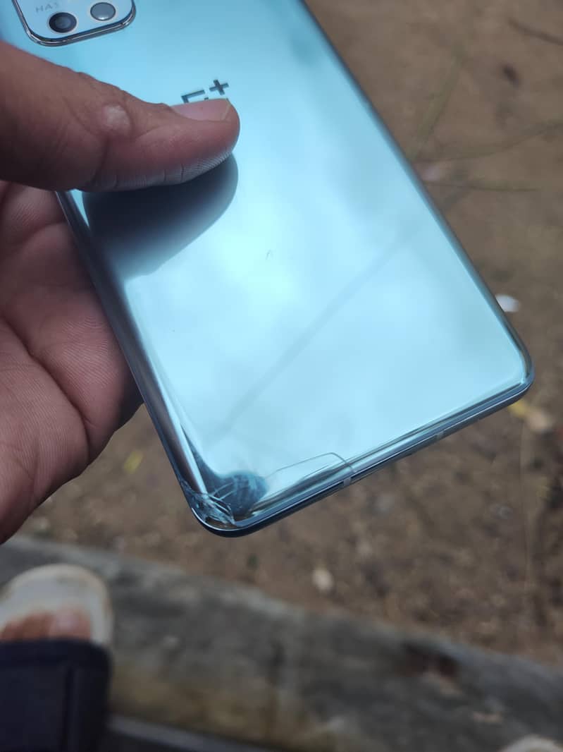One Plus 9 Pro 8