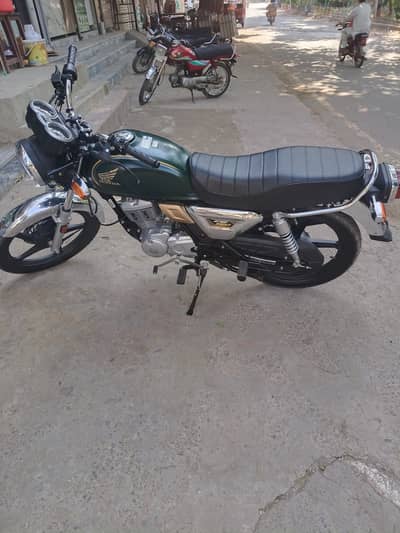 Title: Honda CG 150 2026 | 3,200 KM Driven | Genuine Condition |