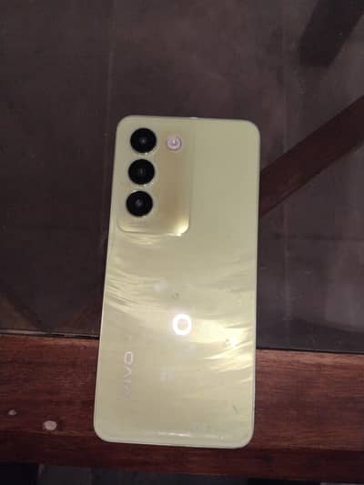 Vivo Y100