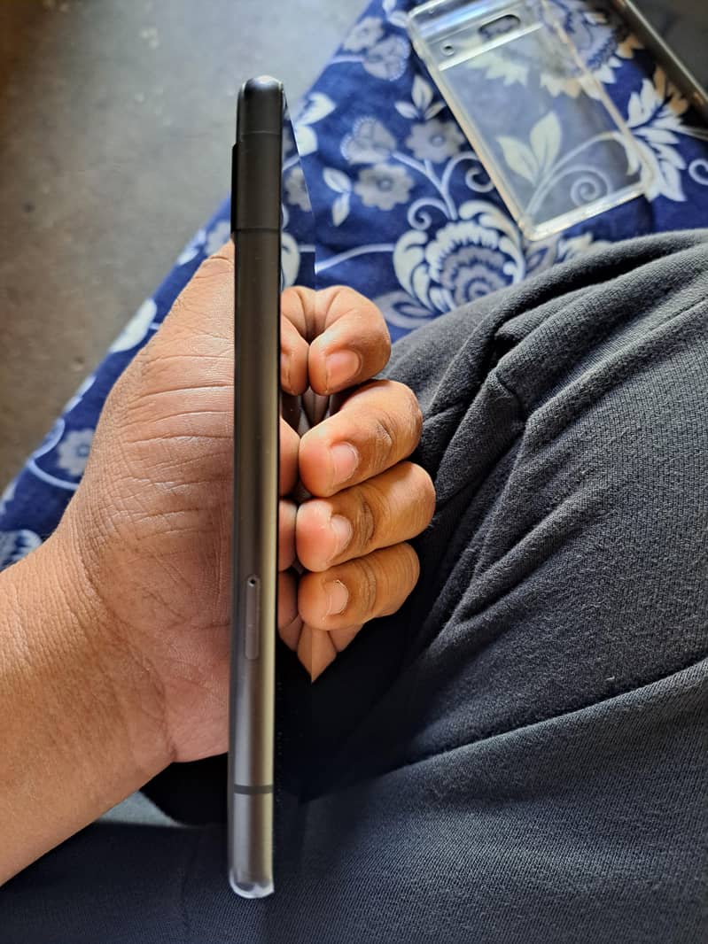 Google Pixel 7a 4