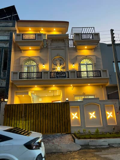 Luxurious House for Sale in Newcity Phase II, wahcantt