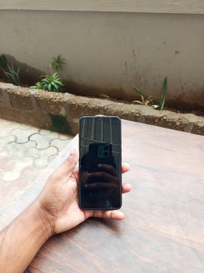 Infinix Hot 8 Lite