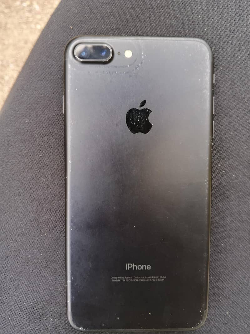 Apple iPhone 7 Plus 4