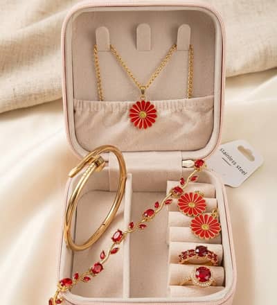 Ladies jewelry box