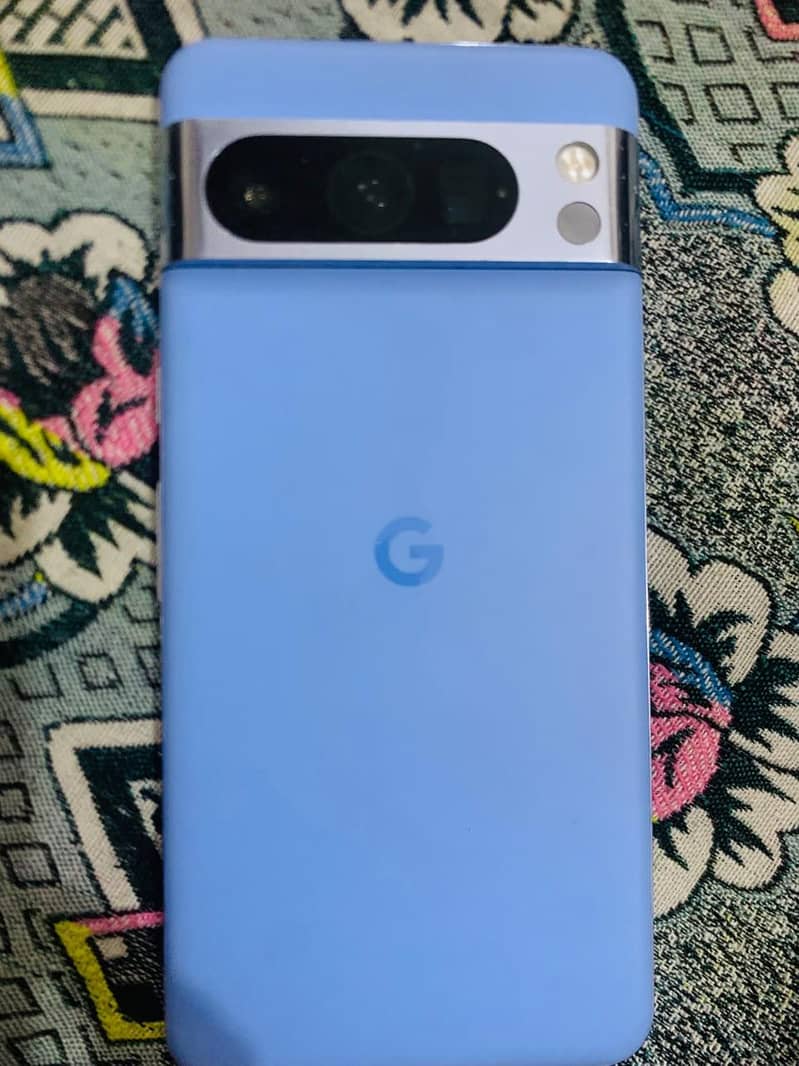 Google Pixel 8 Pro 3