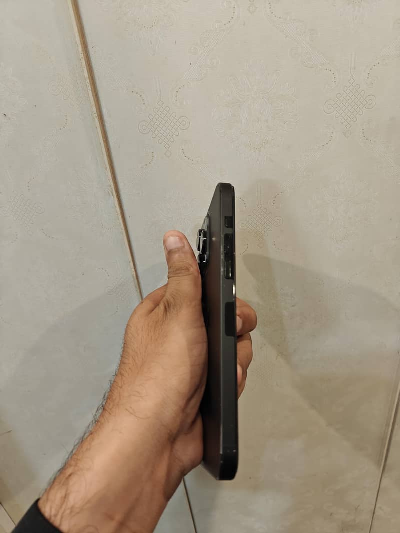 Apple iPhone 14 Pro Max 2