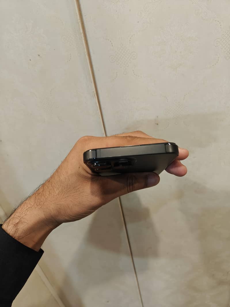 Apple iPhone 14 Pro Max 3