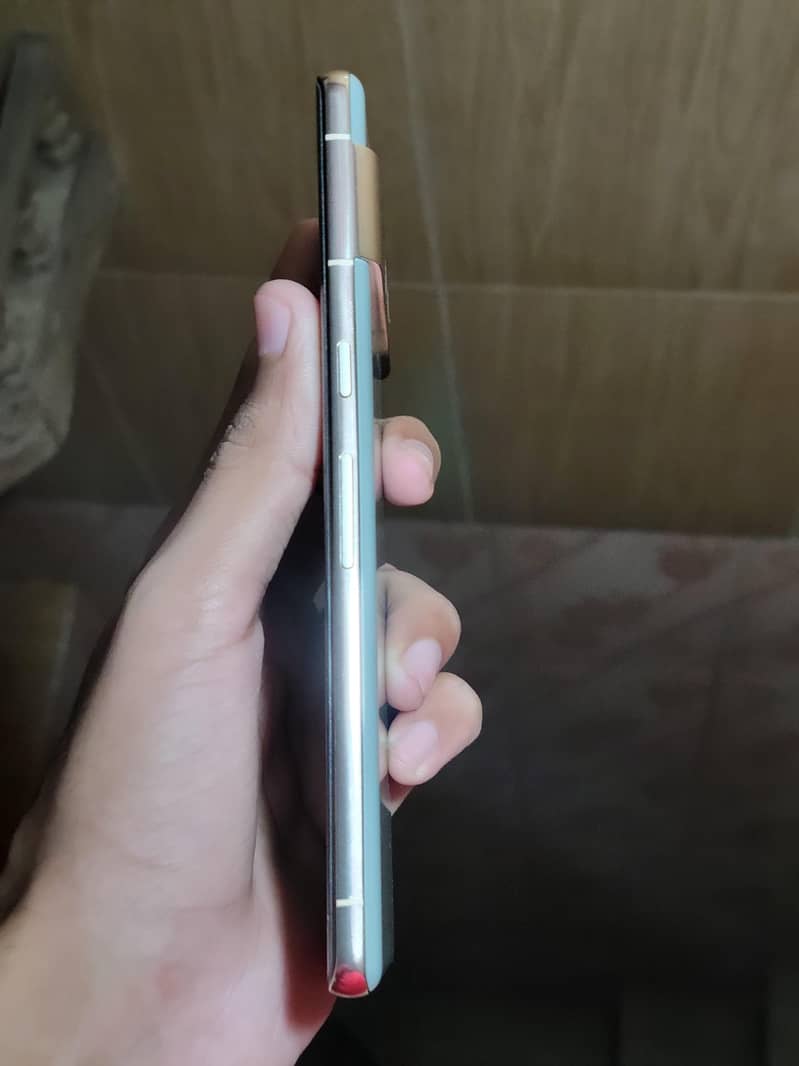 Google Pixel 7 Pro 2