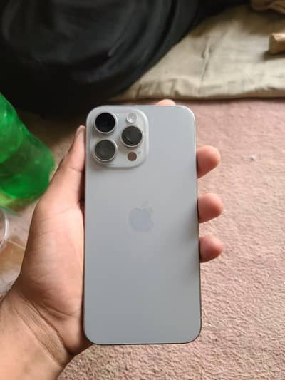 Apple iPhone 15 Pro Max