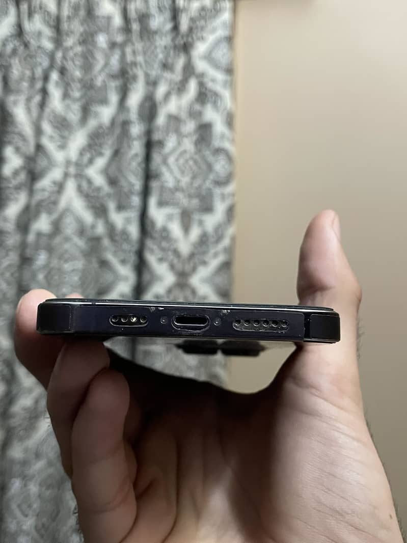 Apple iPhone 14 Pro Max 7