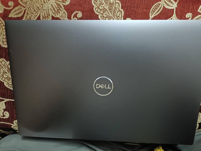 Dell precision 5760 0