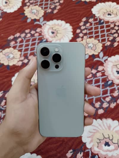 Apple iPhone 15 Pro Max