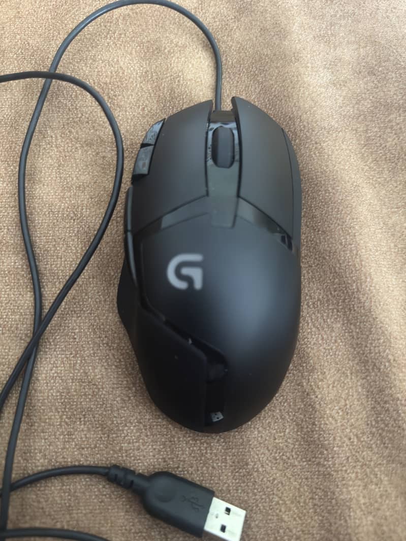 Logitech G402 4