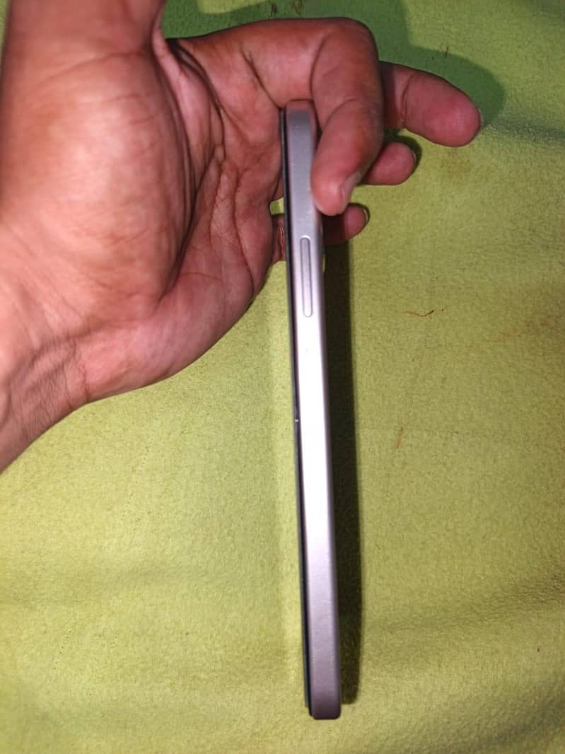 OPPO A6 1