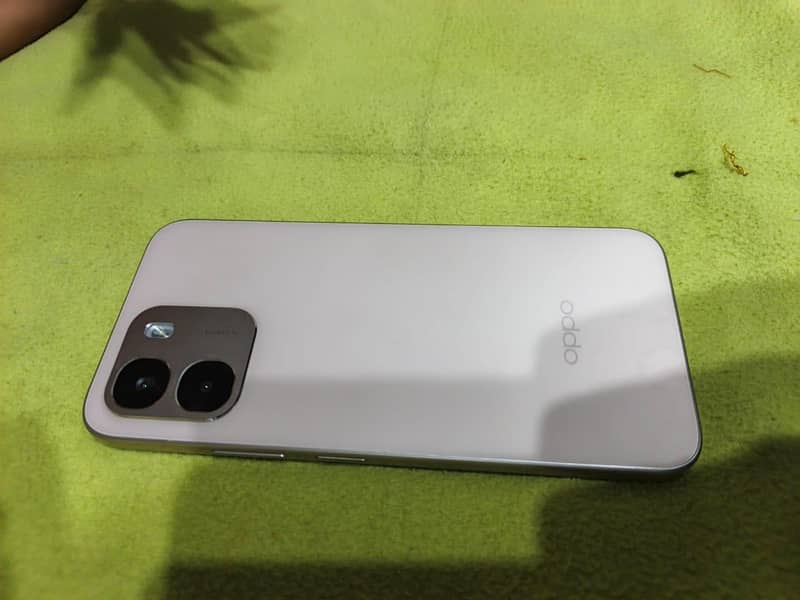 OPPO A6 5