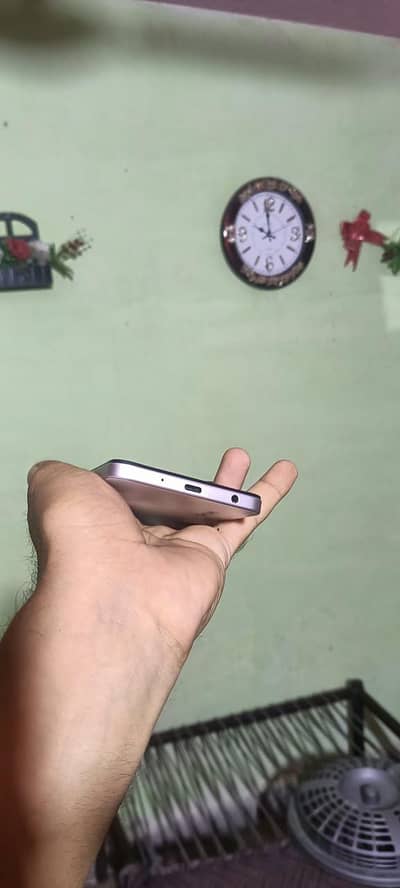 Vivo y05.8/ 128  Box Open Un Touch With 10 month warrnty