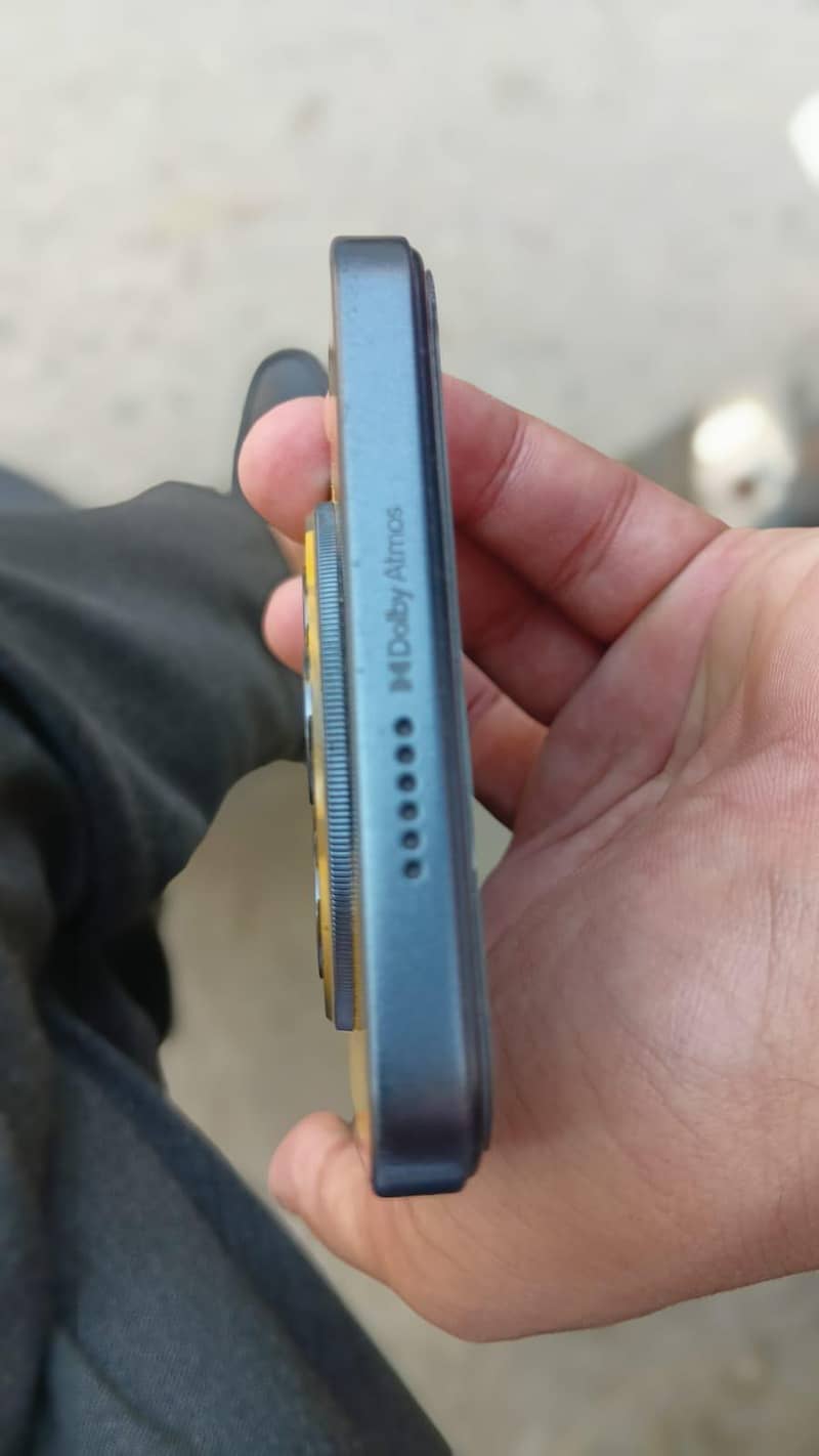 Tecno Spark 30 1