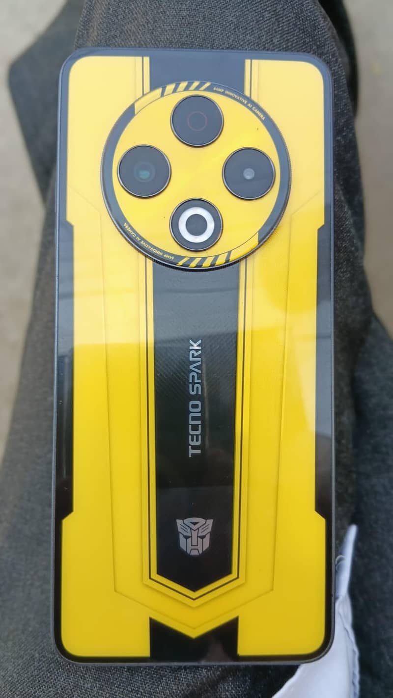Tecno Spark 30 2
