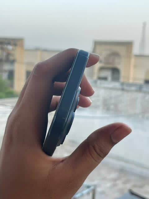 Apple iPhone 15 Pro 5
