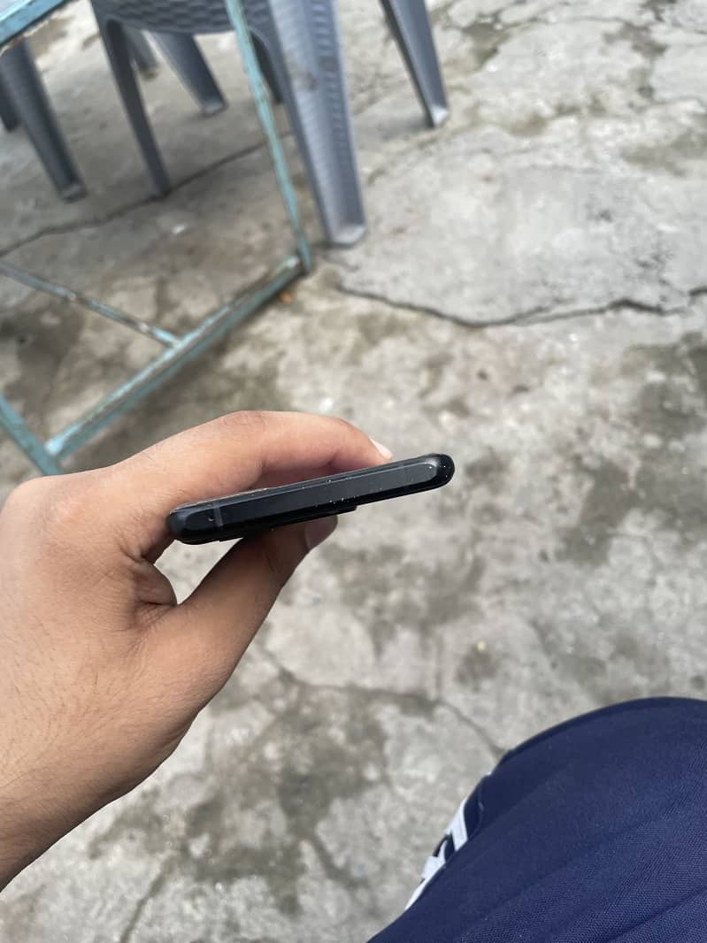 One Plus 10 Pro 5