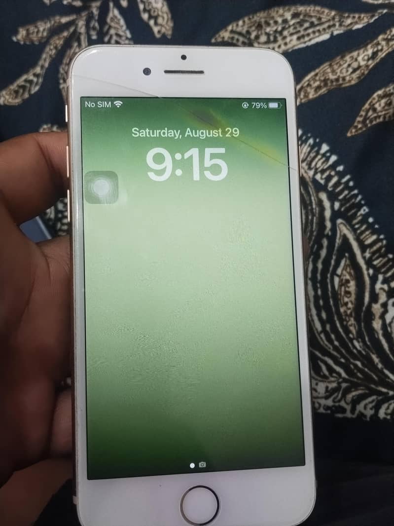 Apple iPhone 8 0