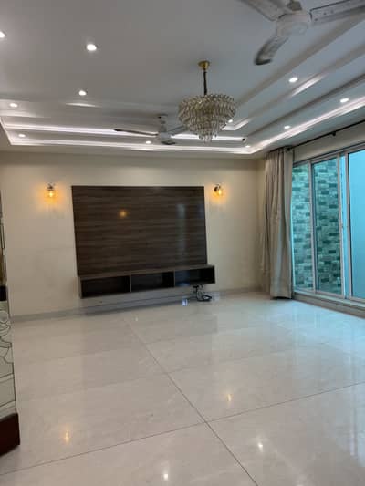 25-Marla Upper Portion Available For Rent Fully Tilted Floors