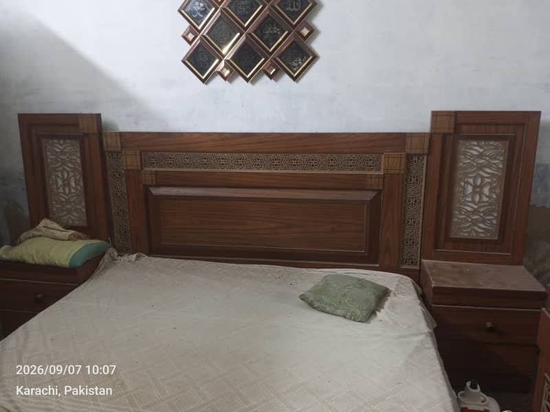Bedroom set 0