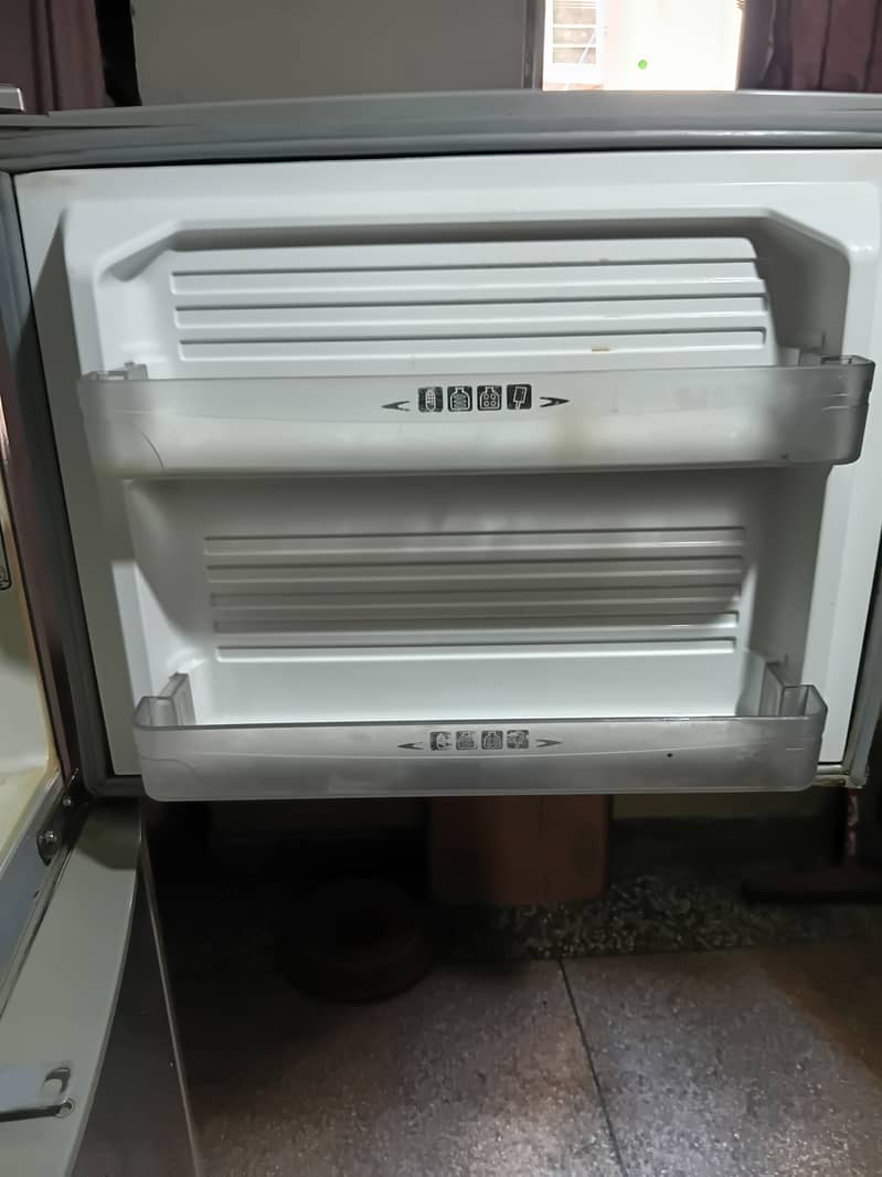 Fridge 5