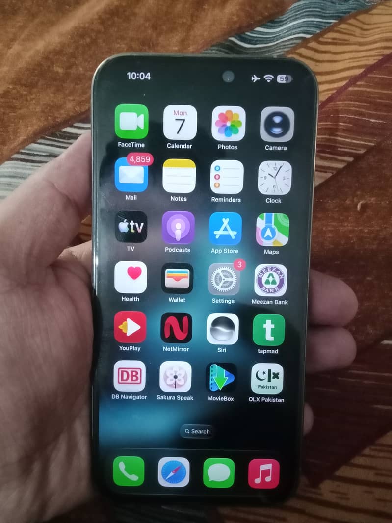 Apple iPhone 15 Pro Max 2