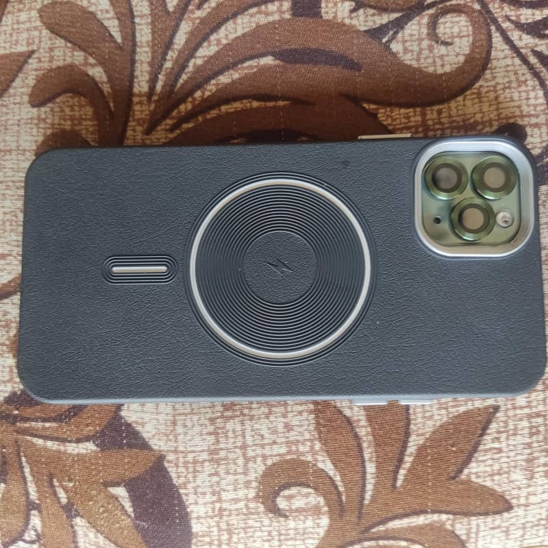Apple iPhone 11 Pro Max 5
