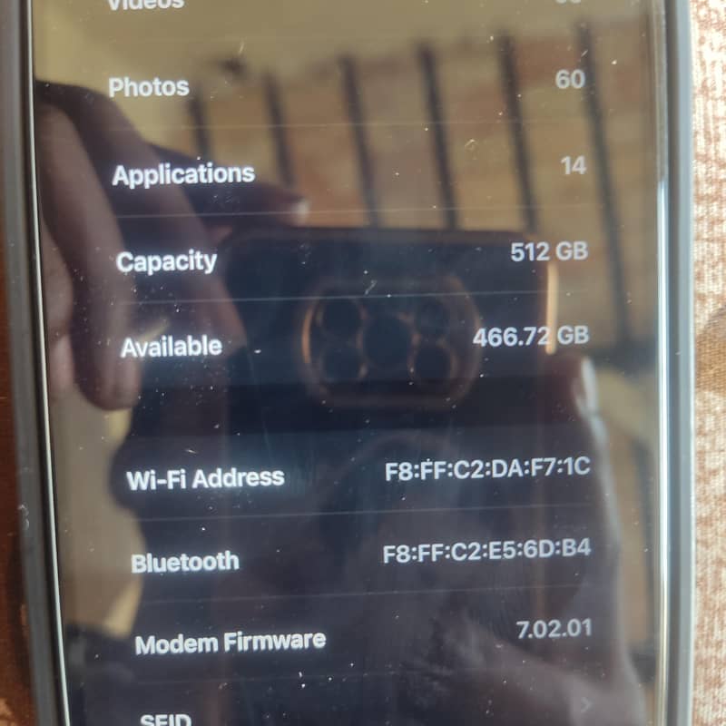 Apple iPhone 11 Pro Max 6