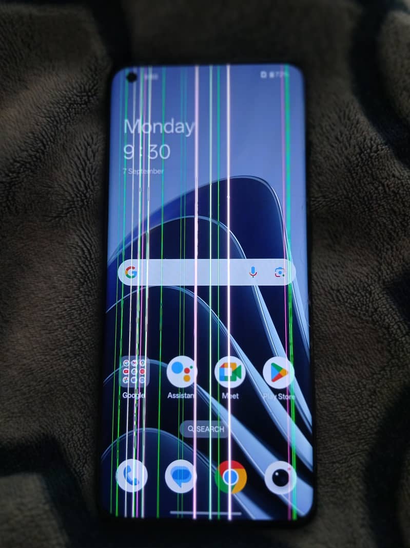 One Plus 10 Pro 1